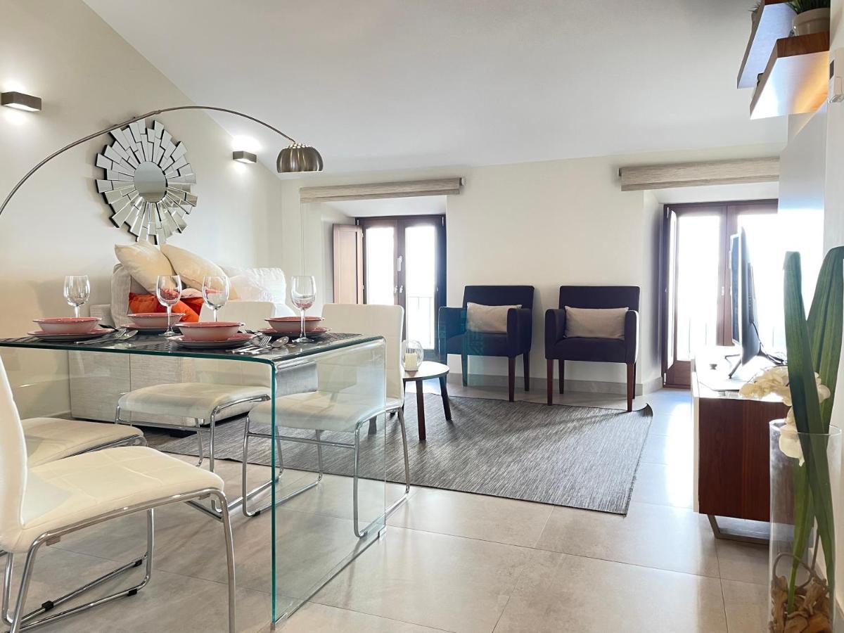 Gav Espinel Ronda Centro Apartment Luaran gambar